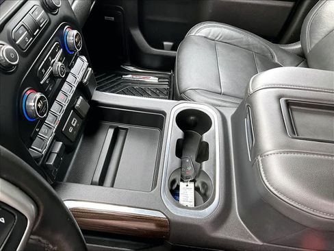 Used 2020 Chevrolet Silverado 1500 RST w/ All-Star Edition image 19