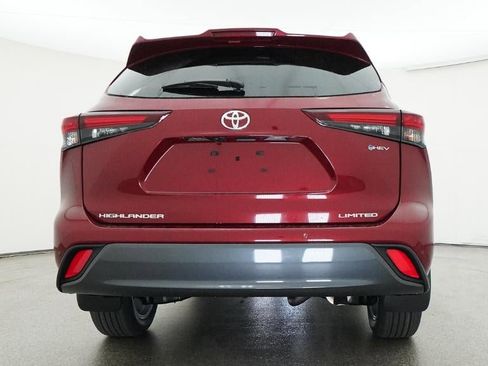 New 2026 Toyota Highlander Limited image 23