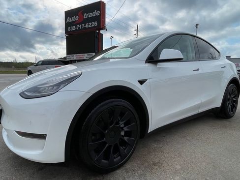 Used 2020 Tesla Model Y Long Range image 4