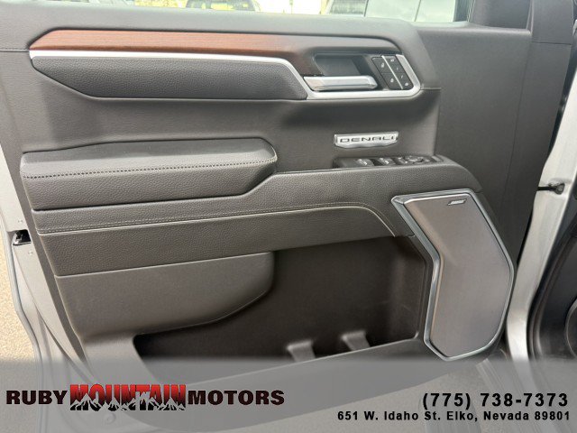 Used 2026 GMC Sierra 1500 Denali AWD/4WD image 9