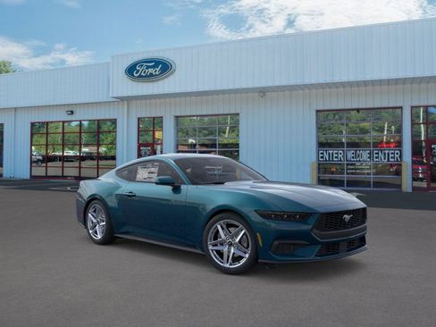 Used 2026 Ford Mustang EcoBoost image 7