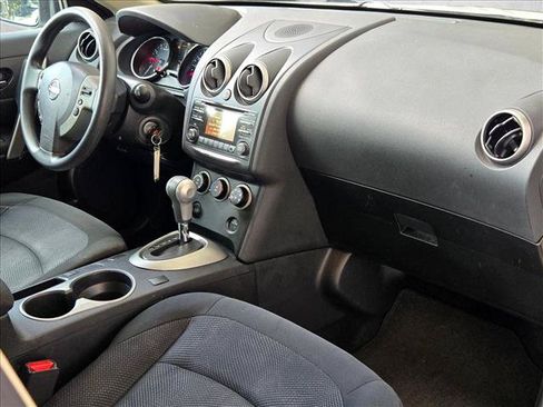 Used 2014 Nissan Rogue S w/ Convenience Package FWD image 19