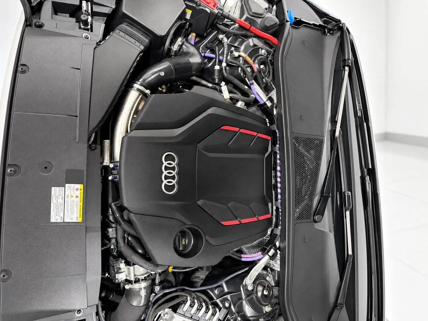 Used 2025 Audi S7 Premium Plus AWD/4WD image 29