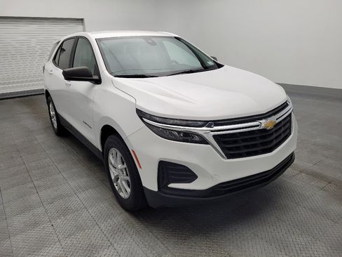 Used 2024 Chevrolet Equinox LS AWD/4WD image 13