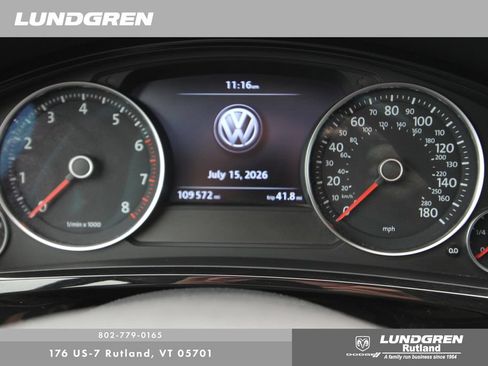 Used 2013 Volkswagen Touareg Sport AWD/4WD image 29