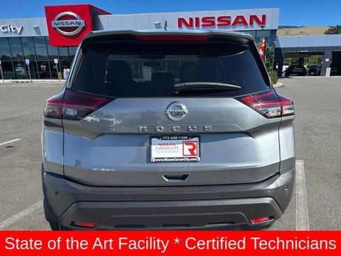 Used 2021 Nissan Rogue S image 4