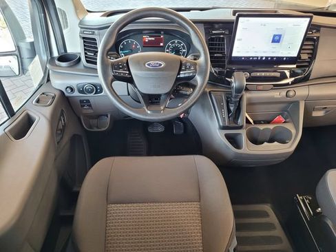 Used 2025 Ford Transit 350 XLT RWD image 19