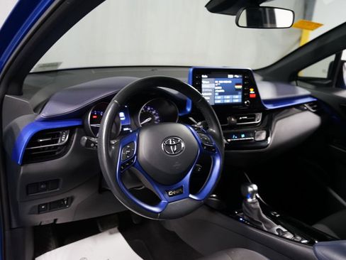 Certified 2021 Toyota C-HR XLE FWD image 11