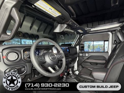 Used 2026 Jeep Wrangler Unlimited Rubicon AWD/4WD image 21