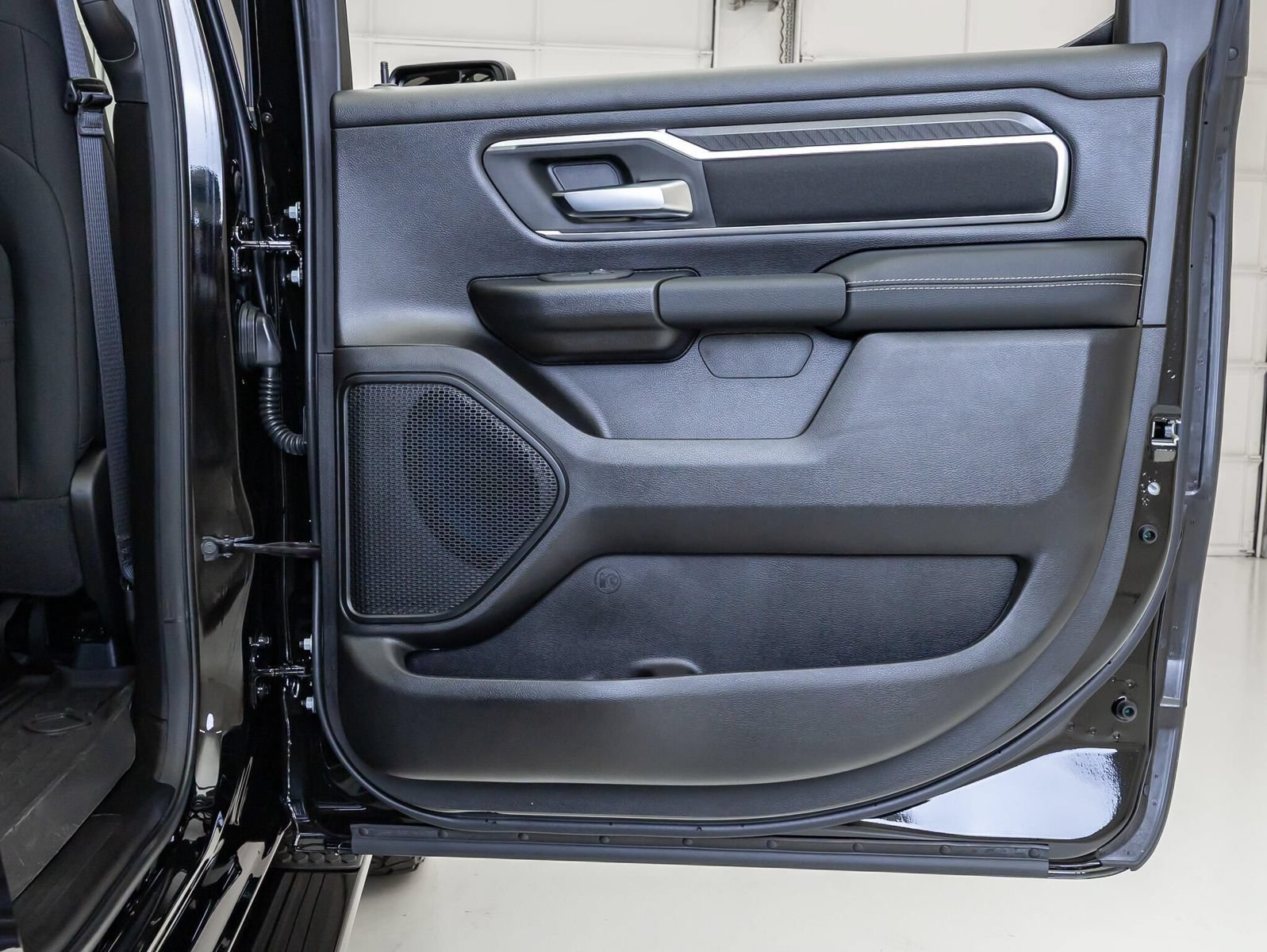Used 2026 RAM 1500 Lone Star AWD/4WD image 39