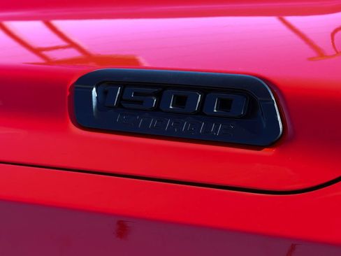 Used 2023 RAM 1500 Big Horn AWD/4WD image 8