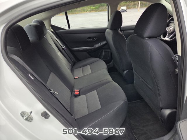 Used 2024 Nissan Sentra SV FWD image 14