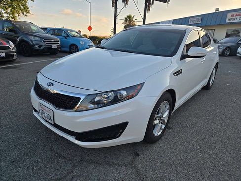 Used 2011 Kia Optima LX FWD image 9