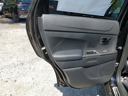New 2026 Mitsubishi Outlander Sport SEL AWD/4WD image 9