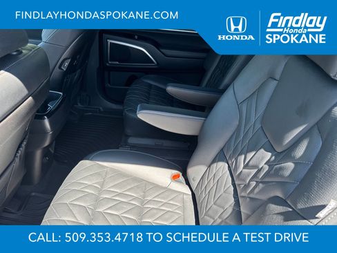 Used 2025 Kia Telluride EX X-Line AWD/4WD image 10