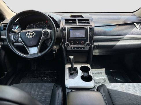 Used 2013 Toyota Camry SE FWD image 21