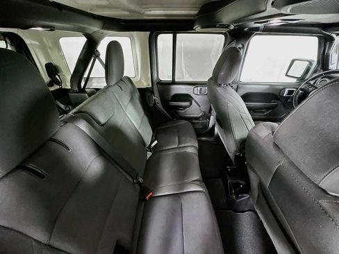 Used 2020 Jeep Wrangler Unlimited Sport AWD/4WD image 27