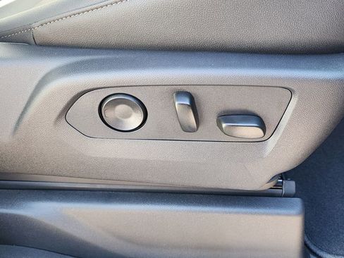 New 2026 GMC Sierra 1500 SLT w/ SLT Premium Plus Package image 39