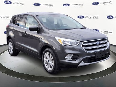 Certified 2017 Ford Escape SE w/ SE Cold Weather Package image 7