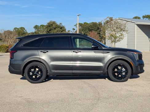 New 2026 Kia Sorento SX Prestige AWD/4WD image 4