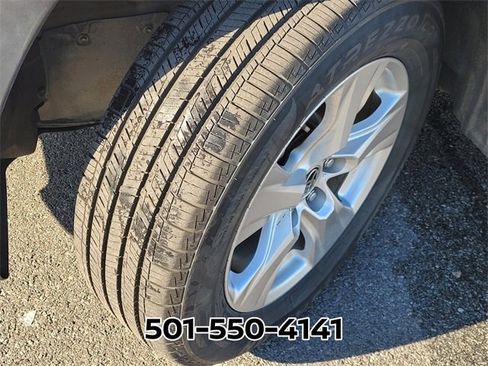 Used 2021 Toyota RAV4 XLE image 18