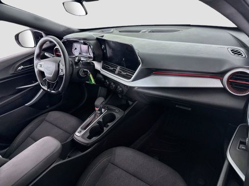 Used 2024 Chevrolet Trax RS w/ Driver Confidence Package FWD image 20