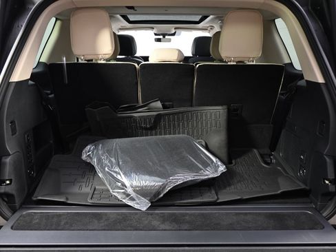 New 2027 Lincoln Navigator Reserve w/ Jet Appearance Package AWD/4WD image 19