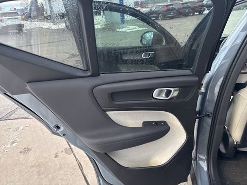Used 2023 Volvo XC40 B5 Plus w/ Protection Package Premier image 29