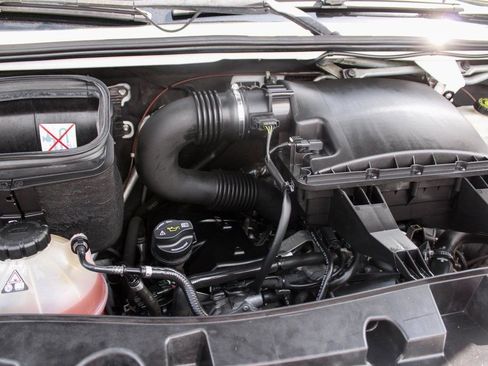 Used 2019 Mercedes-Benz Sprinter 144 Cargo image 10