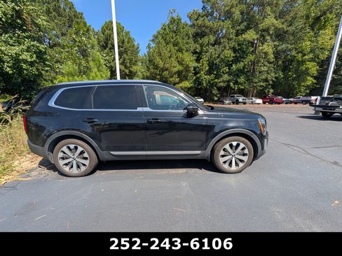 Used 2020 Kia Telluride EX w/ EX Premium Package AWD/4WD image 6