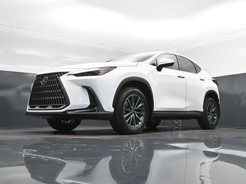 New 2026 Lexus NX 350 AWD image 38