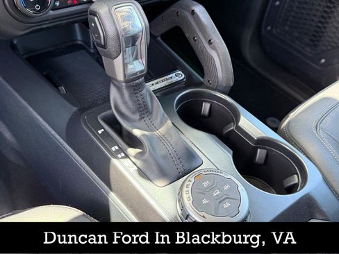 New 2026 Ford Bronco Badlands AWD/4WD image 29