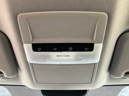 Used 2025 Nissan Sentra S image 15