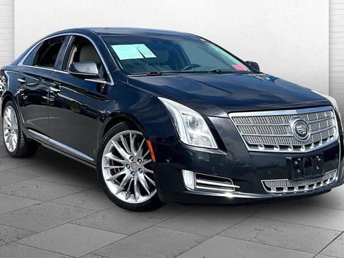 Used 2014 Cadillac XTS Platinum FWD image 1