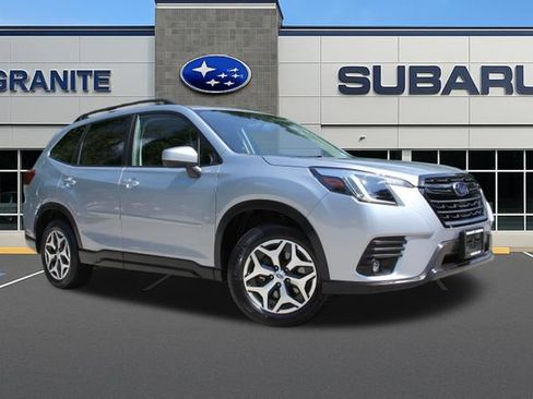 Certified 2024 Subaru Forester Premium AWD/4WD image 4