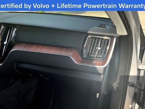 Certified 2023 Volvo XC60 B5 Plus image 20