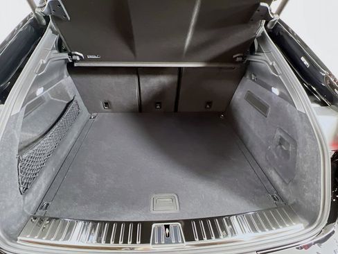 New 2026 Porsche Cayenne Coupe image 28