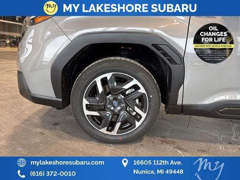 New 2025 Subaru Forester Premium image 27