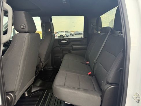 Used 2024 Chevrolet Silverado 3500 W/T image 15