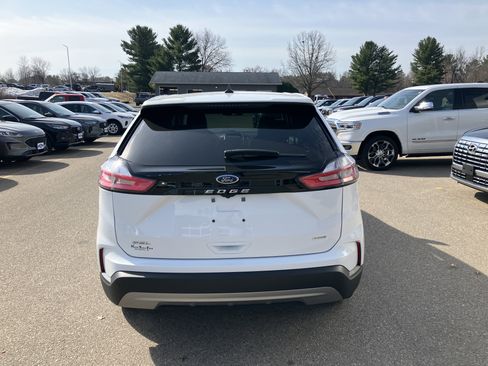 Used 2024 Ford Edge SEL w/ Convenience Package AWD/4WD image 7