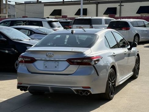 Used 2024 Toyota Camry XSE FWD image 4
