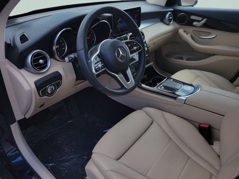 Certified 2022 Mercedes-Benz GLC 300 image 19