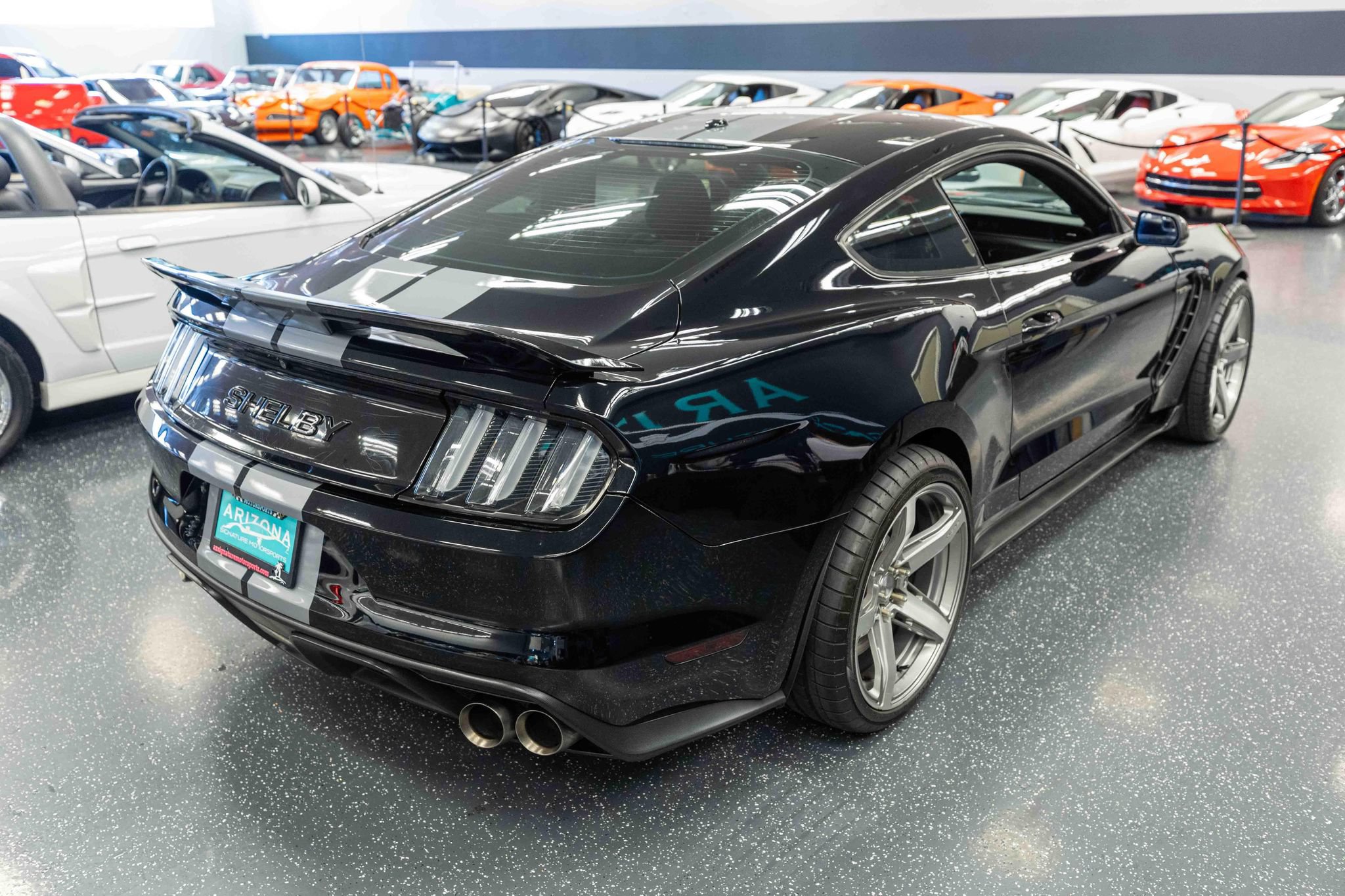 Used 2017 Ford Mustang Shelby GT350 RWD image 6