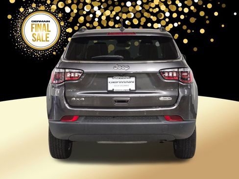 Used 2022 Jeep Compass Latitude w/ Convenience Group image 7