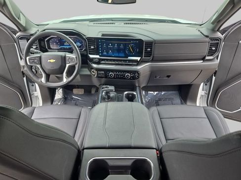 Used 2023 Chevrolet Silverado 1500 LTZ AWD/4WD image 9
