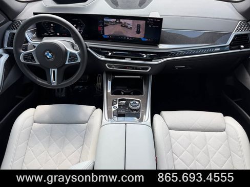 Used 2025 BMW X5 M60i AWD/4WD image 23