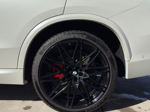 Used 2025 BMW X5 M Competition w/ Executive Package image 12