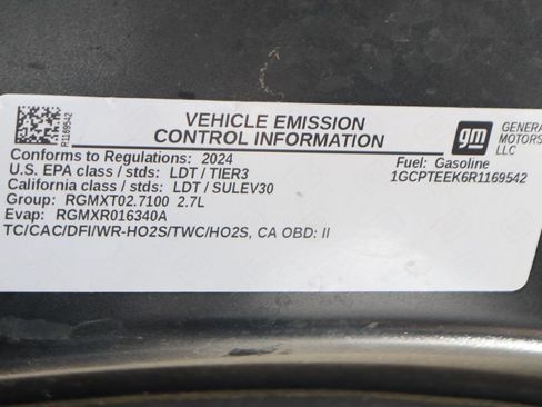 Used 2024 Chevrolet Colorado Trail Boss w/ LPO, Skid Plate Package AWD/4WD image 13