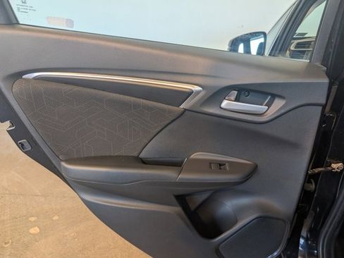 Used 2016 Honda Fit EX image 18