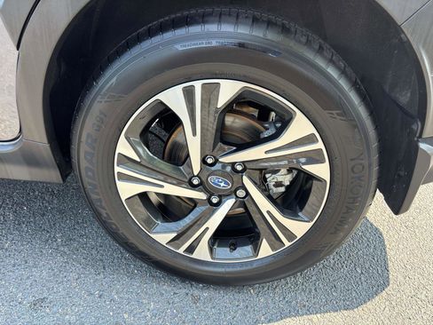 Used 2024 Subaru Crosstrek 2.0i Premium image 8